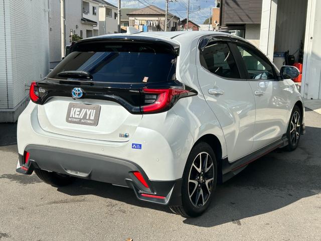 TOYOTA YARIS HYBRID Z