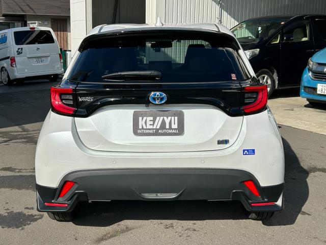 TOYOTA YARIS HYBRID Z