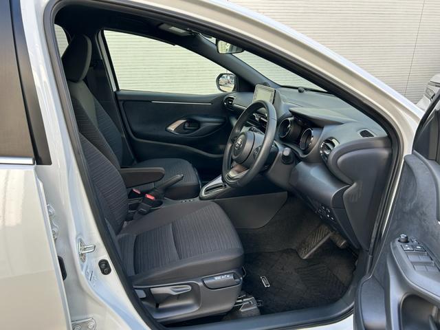 TOYOTA YARIS HYBRID Z