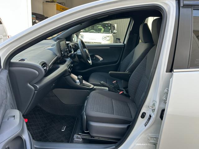 TOYOTA YARIS HYBRID Z