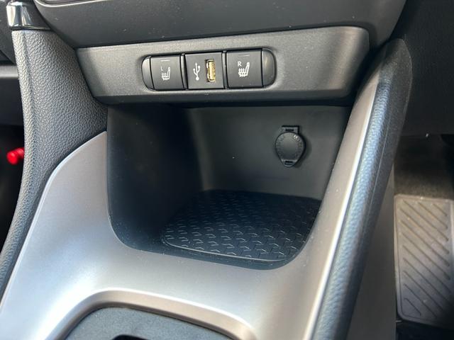 TOYOTA YARIS HYBRID Z