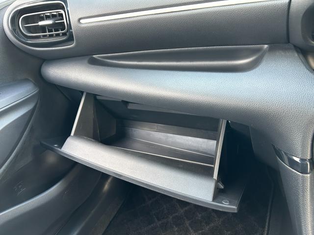 TOYOTA YARIS HYBRID Z