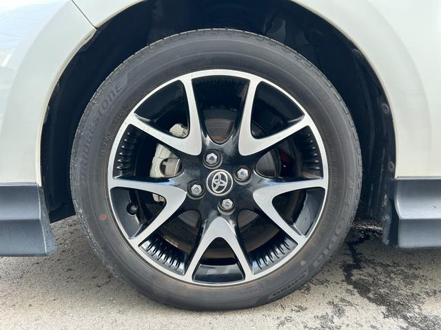 TOYOTA YARIS HYBRID Z