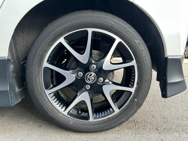 TOYOTA YARIS HYBRID Z