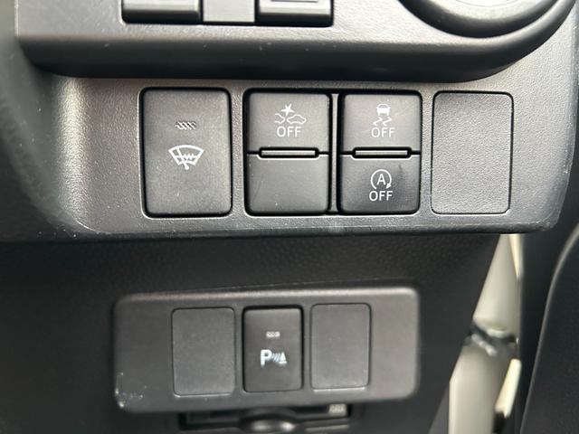 ルーミー カスタムG-T【モデリスタフルエアロ・マフラーカッター】 弊社下取直販車/距離39876キロ/純正9型ナビ/フルグ/CD/DVD/MSV/BTオーディオ/アラウンドビューモニター/シートヒーター/LEDヘッドライト/純正アルミ/保証書/取説/記録簿(8枚目)