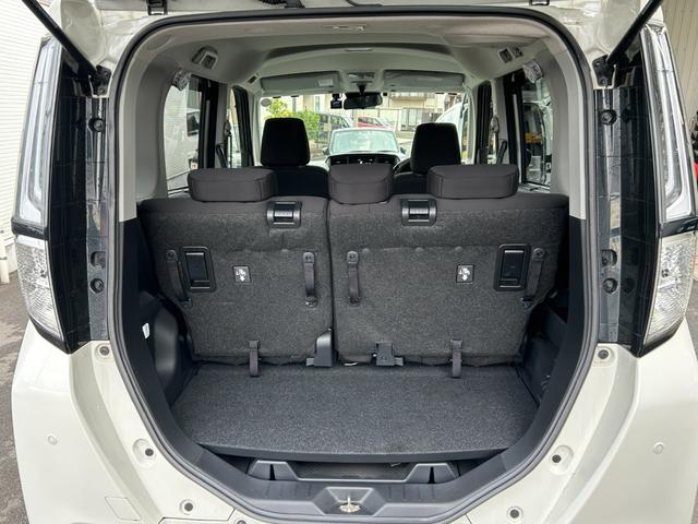 ルーミー カスタムG-T【モデリスタフルエアロ・マフラーカッター】 弊社下取直販車/距離39876キロ/純正9型ナビ/フルグ/CD/DVD/MSV/BTオーディオ/アラウンドビューモニター/シートヒーター/LEDヘッドライト/純正アルミ/保証書/取説/記録簿(26枚目)