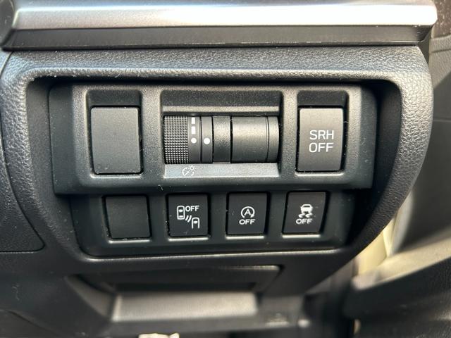 インプレッサスポーツ ２．０ｉ－Ｓアイサイト　◆【禁煙・メーカー８型ナビ・ＥＴＣ】　３３，３２６ＫＭ／フルセグ／ＣＤ／ＤＶＤ／ミュージックサーバー／ＢＴオーディオ／電動シート／ＬＥＤライト／パドルシフト／ドラレコ／ブラインドスポットモニター／レーンアシスト／レーダークルコン（46枚目）