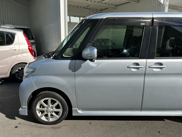 タント カスタムＸ　４ＷＤ　◆【禁煙・社外７型ナビ・ＴＥＣ】　下取直販車／４８，４３７ＫＭ／フルセグ／ＣＤ／ＤＶＤ／バックカメラ／片側電動スライドドア／純正アルミ／前後ドラレコ／アイドリングストップ／スマートキー／保証書／取扱説明書／フロアマット／サイドバイザー（17枚目）