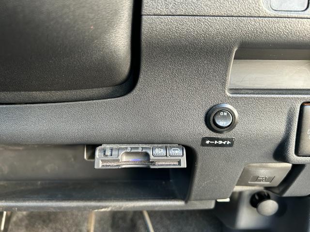 タント カスタムＸ　４ＷＤ　◆【禁煙・社外７型ナビ・ＴＥＣ】　下取直販車／４８，４３７ＫＭ／フルセグ／ＣＤ／ＤＶＤ／バックカメラ／片側電動スライドドア／純正アルミ／前後ドラレコ／アイドリングストップ／スマートキー／保証書／取扱説明書／フロアマット／サイドバイザー（42枚目）