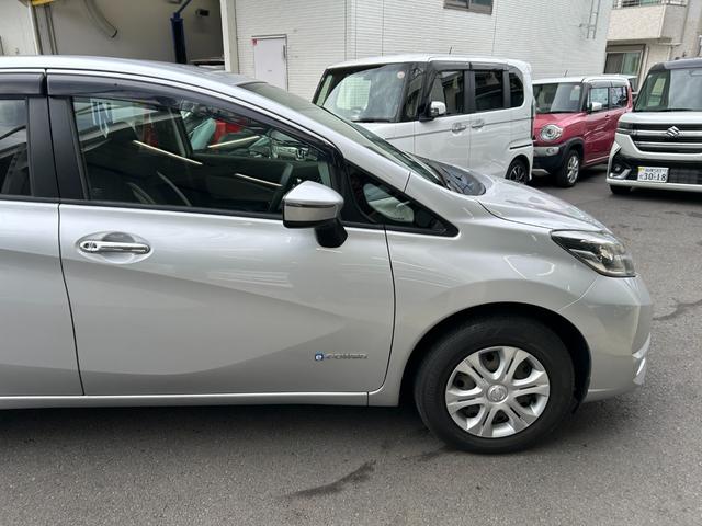 ノート ｅ－パワー　Ｘ　◆【禁煙・社外７型ナビ・ＥＴＣ】　弊社下取直販車／法人車／２０，１３１ＫＭ／ＣＤ／ＤＶＤ／バックカメラ／ＬＥＤライト／レーンアシスト／衝突軽減／横滑り防止／スマートキー／ヘッドライトレベライザー／保証書／取扱説明書／スペアキー（16枚目）