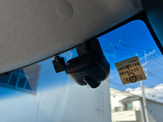 タント カスタムRS トップエディションSAIII【ターボ】 ダンロップ23年製造タイヤ/距離21723キロ/純正8型ナビ/フルセグ/CD/DVD/BTオーディオ/バックカメラ/両側自動スライド/シートヒーター/ETC/ドラレコ/マット/バイザー/スペアキー(6枚目)