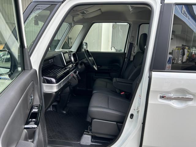 スペーシアカスタム ハイブリッドＸＳターボ　◆【禁煙・社外７型ナビ・ＥＴＣ】　１７，０４９ＫＭ／フルセグ／ＣＤ／ＤＶＤ／ＢＴオーディオ／全方位カメラ／両側電動スライド／ハーフレザーシート／シートヒーター／ＬＥＤライト／パドルシフト／ヘッドアップディスプレイ／ドラレコ／取扱説明書（31枚目）