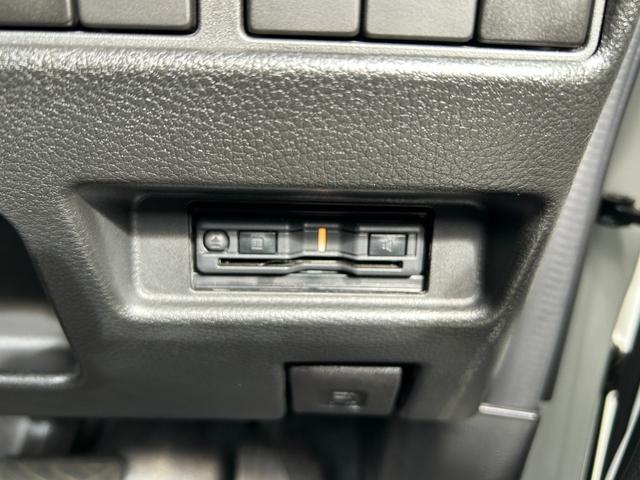 スペーシアカスタム ハイブリッドＸＳターボ　◆【禁煙・社外７型ナビ・ＥＴＣ】　１７，０４９ＫＭ／フルセグ／ＣＤ／ＤＶＤ／ＢＴオーディオ／全方位カメラ／両側電動スライド／ハーフレザーシート／シートヒーター／ＬＥＤライト／パドルシフト／ヘッドアップディスプレイ／ドラレコ／取扱説明書（43枚目）