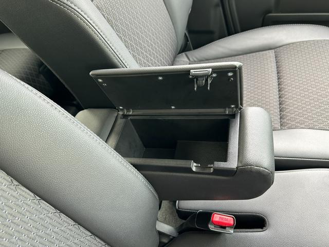 スペーシアカスタム ハイブリッドＸＳターボ　◆【禁煙・社外７型ナビ・ＥＴＣ】　１７，０４９ＫＭ／フルセグ／ＣＤ／ＤＶＤ／ＢＴオーディオ／全方位カメラ／両側電動スライド／ハーフレザーシート／シートヒーター／ＬＥＤライト／パドルシフト／ヘッドアップディスプレイ／ドラレコ／取扱説明書（54枚目）