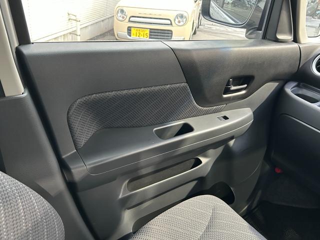 スペーシア T■禁煙【レーダーブレーキ/車線逸脱警報/電動スライドドア】 ETC/スマートキー/プッシュスタート/クルーズコントロール/アイドリングストップ/シートヒーター/パドルシフト/HIDヘッドライト/オートライト/純正アルミ/ミラーウィンカー/パドルシフト/横滑防止(22枚目)