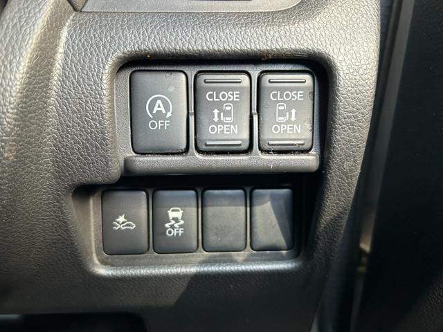 デイズルークス ハイウェイスター X Vセレクション+セーフティII【禁煙】 距離27821キロ/社外7型ナビ/フルセグ/CD/DVD/BTオーディオ/アラウンドビューカメラ/両側自動/HID/フォグ/純正アルミ/衝突被害軽減装置/アイドリングストップ/電格ミラー/リアスポ(7枚目)