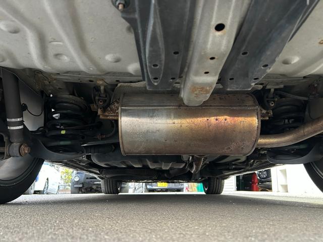 ヴォクシー ZS 煌【後期型・フロントドラレコ】 距離50768キロ/2022年製造/タイヤ/社外7型ナビ/フルセグ/CD/DVD/バックカメラ/両側自動ドア/HID/フォグ/社外アルミ/リアスポ/パドルシフト/スマートキー/ETC/Pスタート(63枚目)