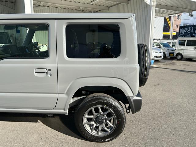 ジムニー XC4WDターボ■【スズキセーフティサポート・届出済未使用】 デュアルセンサーブレーキサポート/誤発進抑制機能/車線逸脱警報/リアパーキングセンサー/シートヒーター/クルコン/ヒルディセントコントロール/ハイビームアシスト/LEDライト/ライトウォッシャー/(18枚目)