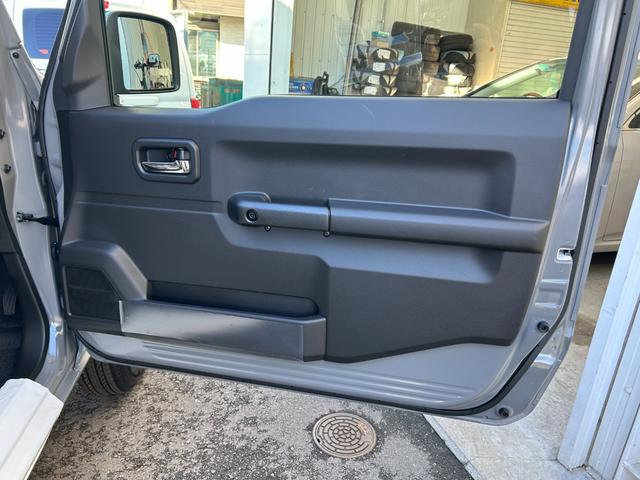 ジムニー XC4WDターボ■【スズキセーフティサポート・届出済未使用】 デュアルセンサーブレーキサポート/誤発進抑制機能/車線逸脱警報/リアパーキングセンサー/シートヒーター/クルコン/ヒルディセントコントロール/ハイビームアシスト/LEDライト/ライトウォッシャー/(28枚目)