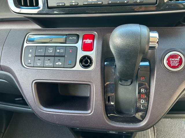 Ｎ－ＯＮＥ プレミアム　ＳＳパッケージ　◆【禁煙・純正７型ナビ・ＥＴＣ】　１０，１２２ＫＭ／フルセグ／ＣＤ／ＤＶＤ／ＢＴオーディオ／バックカメラ／シートヒーター／ＨＩＤライト／アイドリングストップ／盗難防止装置／スマートキー／横滑り防止／保証書／取扱説明書／スペアキー（39枚目）