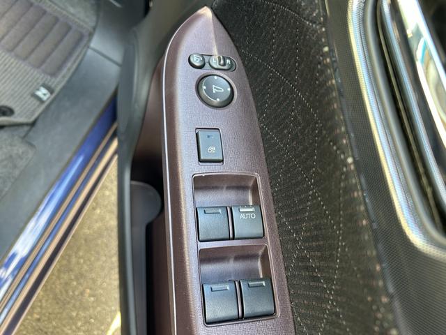 Ｎ－ＯＮＥ プレミアム　ＳＳパッケージ　◆【禁煙・純正７型ナビ・ＥＴＣ】　１０，１２２ＫＭ／フルセグ／ＣＤ／ＤＶＤ／ＢＴオーディオ／バックカメラ／シートヒーター／ＨＩＤライト／アイドリングストップ／盗難防止装置／スマートキー／横滑り防止／保証書／取扱説明書／スペアキー（45枚目）