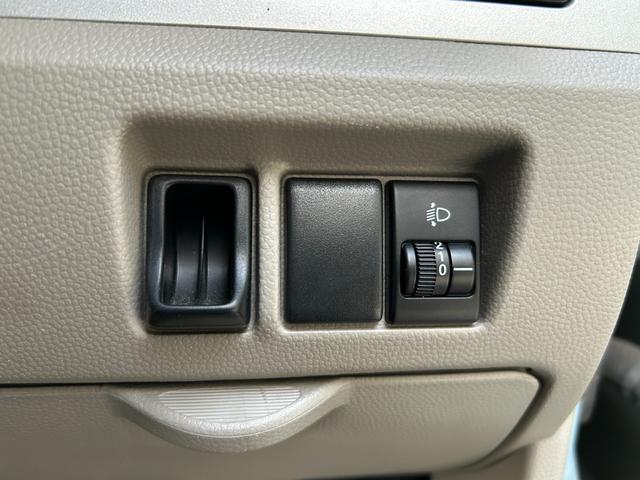 エブリイワゴン JP■下取直販車【禁煙/ETC/キーレス/オーディオ/CD】 AM・FMラジオ/電格ミラー/パワステ/パワーウィンドウ/ABS/ダブルエアバッグ/ヘッドライトレベライザー/保証書/取扱説明書/スペアキー有(5枚目)