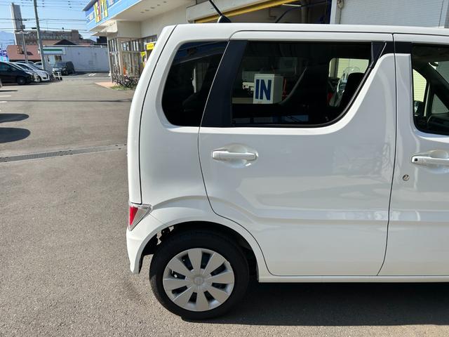 ワゴンＲ ハイブリッドＦＸ－Ｓ　◆【禁煙・リースアップ車・ＥＴＣ】　６，００２ＫＭ／ディスプレイオーディオ／ＢＴオーディオ／全方位カメラ／シートヒーター／コーナーセンサー／ヘッドアップディスプレイ／レーンアシスト／衝突軽減／アイドリングストップ／レーダークルコン（15枚目）