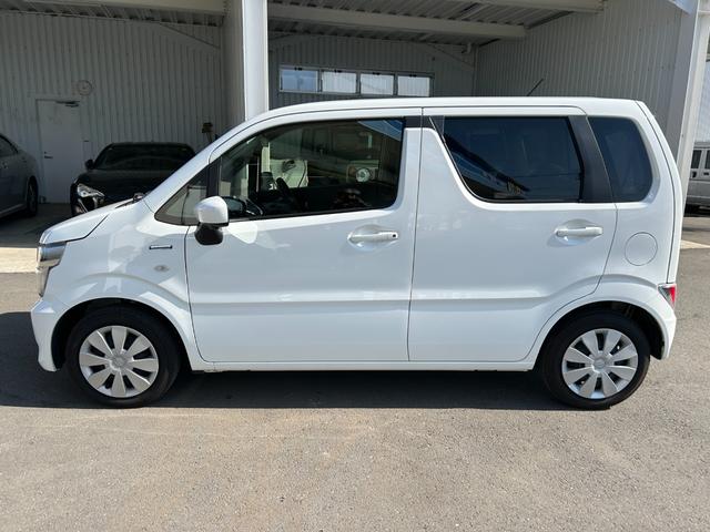 ワゴンＲ ハイブリッドＦＸ－Ｓ　◆【禁煙・リースアップ車・ＥＴＣ】　６，００２ＫＭ／ディスプレイオーディオ／ＢＴオーディオ／全方位カメラ／シートヒーター／コーナーセンサー／ヘッドアップディスプレイ／レーンアシスト／衝突軽減／アイドリングストップ／レーダークルコン（17枚目）