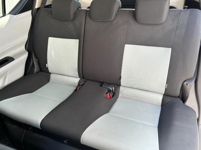 アクア Ｇ■２ＷＤ【禁煙・純正ナビ・バックカメラ・モデリスタエアロ】　６７，２９０ＫＭ／神奈川仕入直販／スマートエントリー＆ＬＥＤパッケージ／ワンセグ／ＣＤ／ＢＴ接続／オートライト／ＥＴＣ／保証書／スマートキー／フルオートＡＣ／電格ミラー／横滑り防止装置／ＡＢＳ／ＴＲＣ（37枚目）