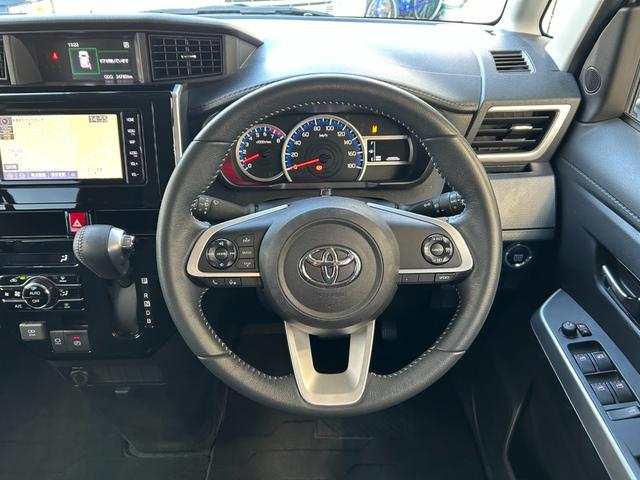 ルーミー カスタムG-T■下取直販車【禁煙/レーダーブレーキ/ターボ】 車線逸脱警報/コーナーセンサー/レーダークルコン/純正ナビ/フルセグTV/Bluetoothオーディオ/バックカメラ/ウォークスルー/両側電動スライド/LEDヘッドライト/フォグ/純正アルミ/ETC(22枚目)