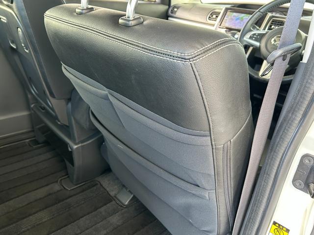 タント カスタムＲＳトップエディションＳＡＩＩＩ■【後期型・ターボ】　７４，５１０ＫＭ／禁煙１オーナー／３６０＋Ｒドラレコ／社外ナビ／ＤＶＤ／地デジ／ＢＴオーディオ／Ｂカメラ／ヒーター付ハーフレザー／両電動スライド／ＬＥＤオートライト／衝突軽減／Ｒ６年製造ヨコハマタイヤ（50枚目）