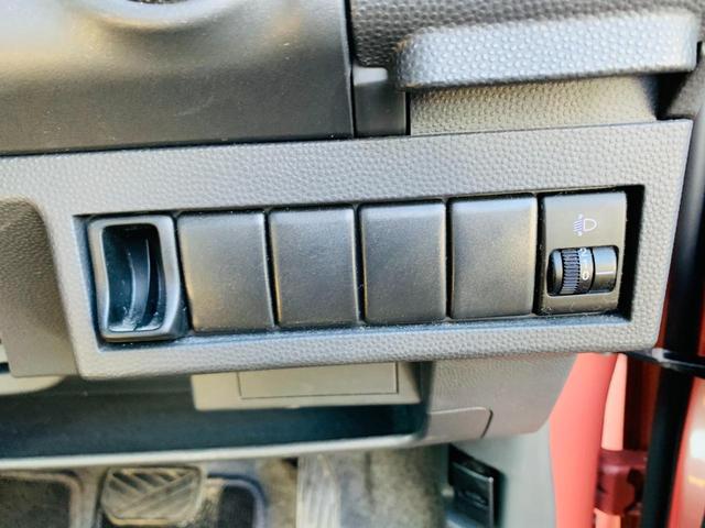X 禁煙車 フル装備 ABS スマートキー プッシュスタート 電動格納ミラー ミラーウインカー CD 純正アルミホイール 盗難防止装置 サイドバイザー フロアマット ヘッドライトレベライザー(22枚目)