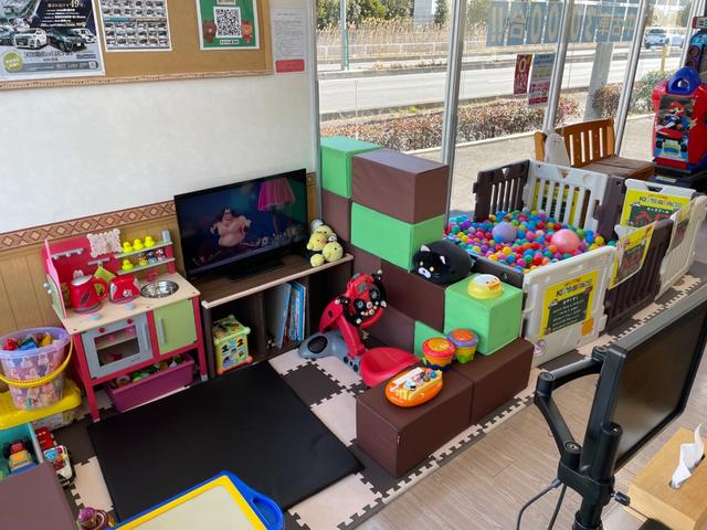 タント カスタムＲＳ　トップエディションリミテッドＳＡＩＩＩ　禁煙１オーナー車　全方位カメラ　純正８型ナビ　衝突軽減装置　車線逸脱警報　フルセグ　ＣＤ　ＤＶＤ　Ｂｌｕｅｔｏｏｔｈ　両側自動スライド　シートヒーター　ＬＥＤヘッドライト＆フォグ　ハーフレザーシート（66枚目）