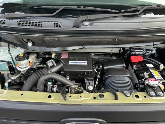 Ｎ－ＶＡＮ＋スタイル ファン・ターボホンダセンシング／２３年製タイヤ／キャリア付／　衝突被害軽減Ｓ／レーダークルコン／両側スライド／純正ナビ／フルセグ／ＣＤ／ＤＶＤ／Ｂｌｕｅｔｏｏｔｈ／バックカメラ／スマートキー／プッシュスタート／ステリモ／ＥＴＣ／ＬＥＤヘッドライト／オートライト（32枚目）