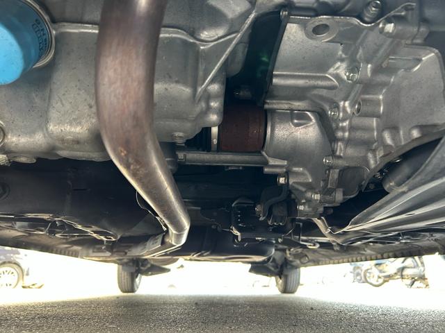 Ｎ－ＶＡＮ＋スタイル ファン・ターボホンダセンシング／２３年製タイヤ／キャリア付／　衝突被害軽減Ｓ／レーダークルコン／両側スライド／純正ナビ／フルセグ／ＣＤ／ＤＶＤ／Ｂｌｕｅｔｏｏｔｈ／バックカメラ／スマートキー／プッシュスタート／ステリモ／ＥＴＣ／ＬＥＤヘッドライト／オートライト（62枚目）