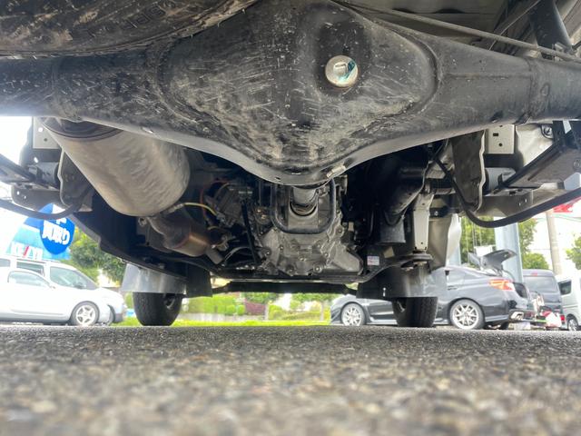 キャリイトラック ＫＣエアコン・パワステ／弊社下取直販車／走行１７９００ＫＭ／　禁煙車／５速マニュアル／パワステ／エアバッグ／ヘッドイライトレベライザー／保証書／取扱説明書／スペアキー（4枚目）