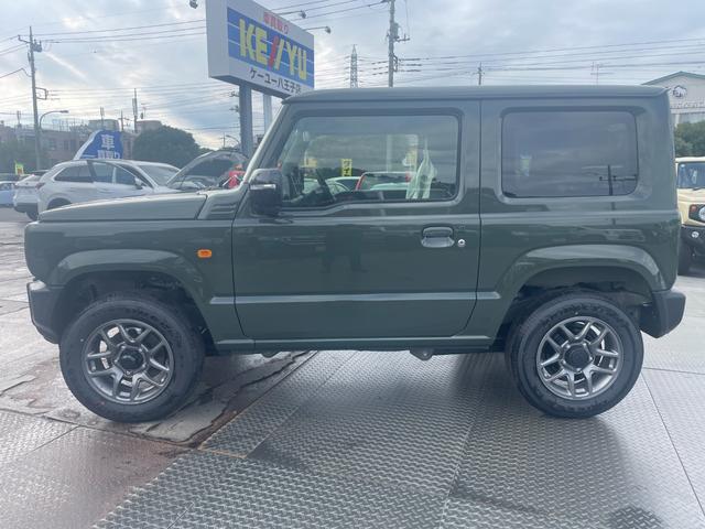 ジムニー XC/届出済み未使用車/走行5KM/パートタイム4WD/ デュアルセンサーブレーキサポート/誤発進抑制機能/車線逸脱警報/リアパーキングセンサー/シートヒーター/クルコン/ヒルディセントコントロール/ハイビームアシスト/LEDライト/ライトウォッシャー(11枚目)