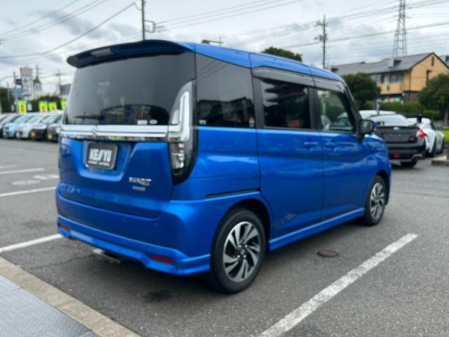 ソリオバンディット ハイブリッドＭＶ／禁煙車／ワンオーナー／セーフティサポート／　大分仕入／走行４８４２３ｋｍ／９インチ純正メモリーナビ／アラウンドビュー／コーナーセンサー／カラーＨＵＤ／ＥＴＣ２．０／両側電動スライド／フルセグ／ＢＴ接続／ＵＳＢ／レーダークルコン／シートヒーター（8枚目）