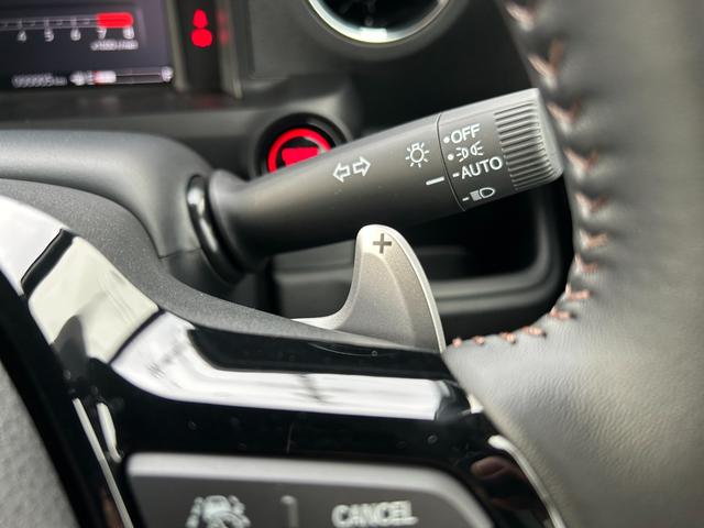 N-BOXカスタム ターボ/ホンダセンシング/届出済み未使用車/走行5KM/ 8インチホンダコネクトナビ/フルセグ/Bluetooth/バックカメラ/レーダークルコン/ブレーキホールド/両側PSD/ハーフレザーシート/シートヒーター/LEDヘッドライト/フォグ/純正15AW(29枚目)