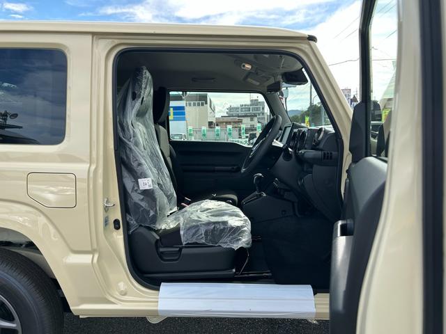 ジムニー XC デュアルセンサーブレーキサポート/誤発進抑制機能/車線逸脱警報/リアパーキングセンサー/シートヒーター/クルコン/ヒルディセントコントロール/ハイビームアシスト/LEDライト/ライトウォッシャー(14枚目)