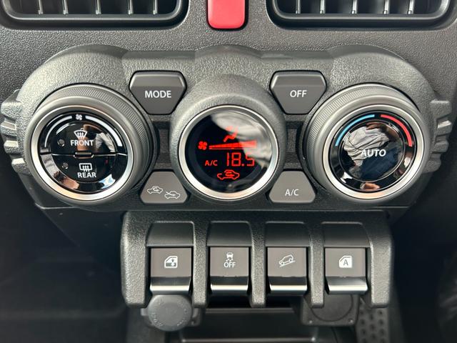 ジムニー XC デュアルセンサーブレーキサポート/誤発進抑制機能/車線逸脱警報/リアパーキングセンサー/シートヒーター/クルコン/ヒルディセントコントロール/ハイビームアシスト/LEDライト/ライトウォッシャー(19枚目)