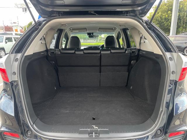 シャトル ハイブリッドX/八王子直仕入/25年製夏タイヤ装着/禁煙車/ 走行65134KM/シティブレーキアクティブシステム/社外ナビ/フルセグ/CD/DVD/Bluetooth/バックカメラ/クルコン/純正AW/ETC/MTモード/LEDヘッドライト/フォグ/ステリモ(17枚目)