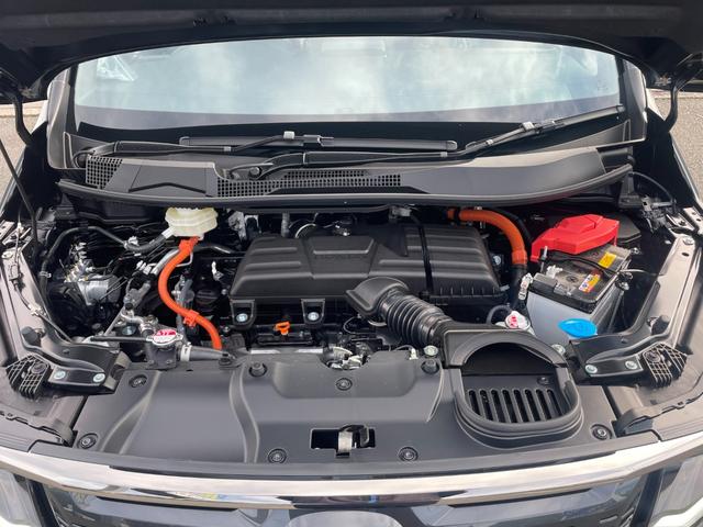 ステップワゴン e:HEVスパーダ/登録済み未使用車/マルチビューカメラ/ 11型ホンダコネクトナビ/14型後席モニター/フルセグ/Bluetooth/ホンダセンシング/両側PSD/電動リアゲート/BSM/レーダークルコン/シートヒーター/LEDヘッドライト/オットマン(41枚目)