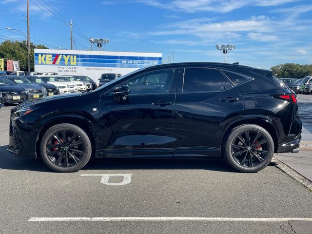 NX NX350h Fスポーツ/八王子直仕入/禁煙/ワンオーナー/ 走行4423KM/TRDフルエアロ/パノラマルーフ/ルーフレール/レクサスチームメイト/置くだけ充電/100V電源/デジタルインナーミラー/三眼ヘッドライト/14インチディスプレイオーディオ/保証書(11枚目)