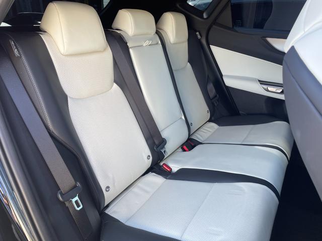 NX NX350h Fスポーツ/八王子直仕入/禁煙/ワンオーナー/ 走行4423KM/TRDフルエアロ/パノラマルーフ/ルーフレール/レクサスチームメイト/置くだけ充電/100V電源/デジタルインナーミラー/三眼ヘッドライト/14インチディスプレイオーディオ/保証書(14枚目)