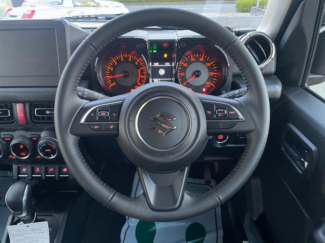 ジムニー XC/届出済み未使用車/走行5KM/パートタイム4WD/ デュアルセンサーブレーキサポート/誤発進抑制機能/車線逸脱警報/リアパーキングセンサー/シートヒーター/クルコン/ヒルディセントコントロール/ハイビームアシスト/LEDライト/ライトウォッシャー(12枚目)