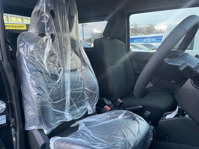 ジムニー XC/届出済み未使用車/走行5KM/パートタイム4WD/ デュアルセンサーブレーキサポート/誤発進抑制機能/車線逸脱警報/リアパーキングセンサー/シートヒーター/クルコン/ヒルディセントコントロール/ハイビームアシスト/LEDライト/ライトウォッシャー(13枚目)