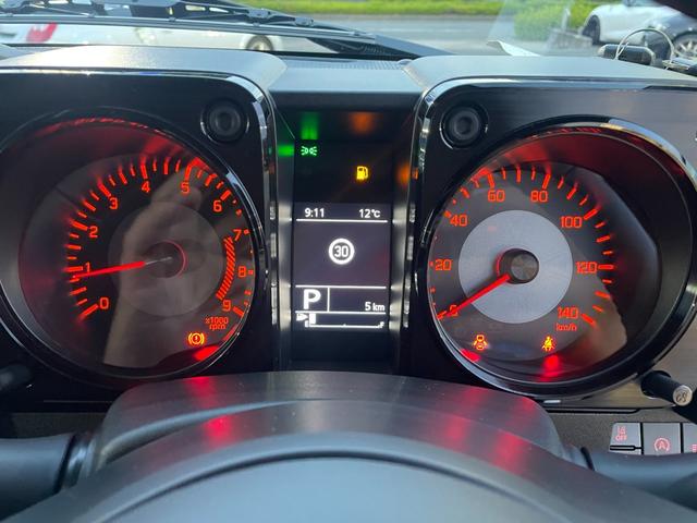 ジムニー XC/届出済み未使用車/走行5KM/パートタイム4WD/ デュアルセンサーブレーキサポート/誤発進抑制機能/車線逸脱警報/リアパーキングセンサー/シートヒーター/クルコン/ヒルディセントコントロール/ハイビームアシスト/LEDライト/ライトウォッシャー(19枚目)