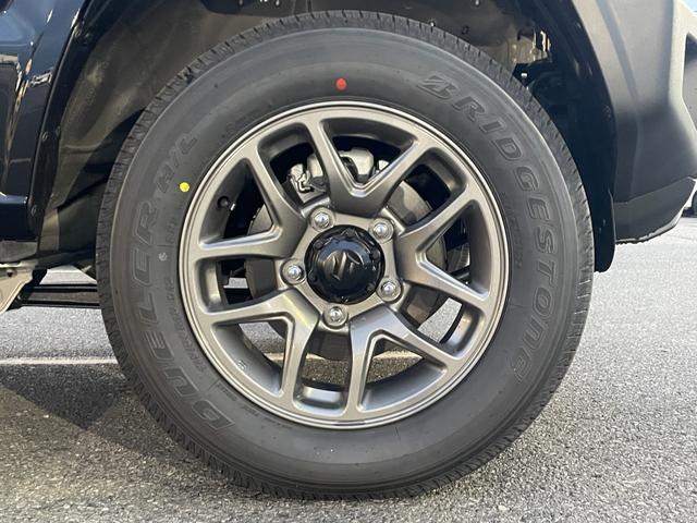 ジムニー XC/届出済み未使用車/走行5KM/パートタイム4WD/ デュアルセンサーブレーキサポート/誤発進抑制機能/車線逸脱警報/リアパーキングセンサー/シートヒーター/クルコン/ヒルディセントコントロール/ハイビームアシスト/LEDライト/ライトウォッシャー(31枚目)