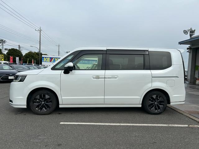 ステップワゴン スパーダ/ターボ/八王子直仕入/禁煙車/走行26003KM/ ホンダセンシング/純正8インチナビ/フルセグ/Bluetooth/バックカメラ/ETC/レーダークルコン/両側PSD/電動リアゲート/ハーフレザーシート/シートヒーター/LEDヘッドライト/フォグ(9枚目)